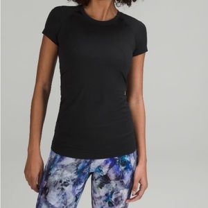 Black lululemon swiftly tech